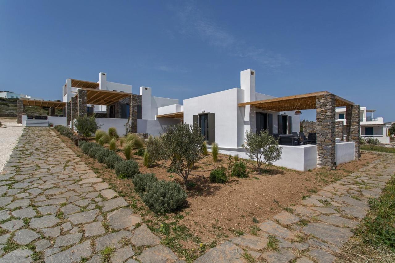 Vastblue Of Paros Aparthotel Ambelas Exterior foto
