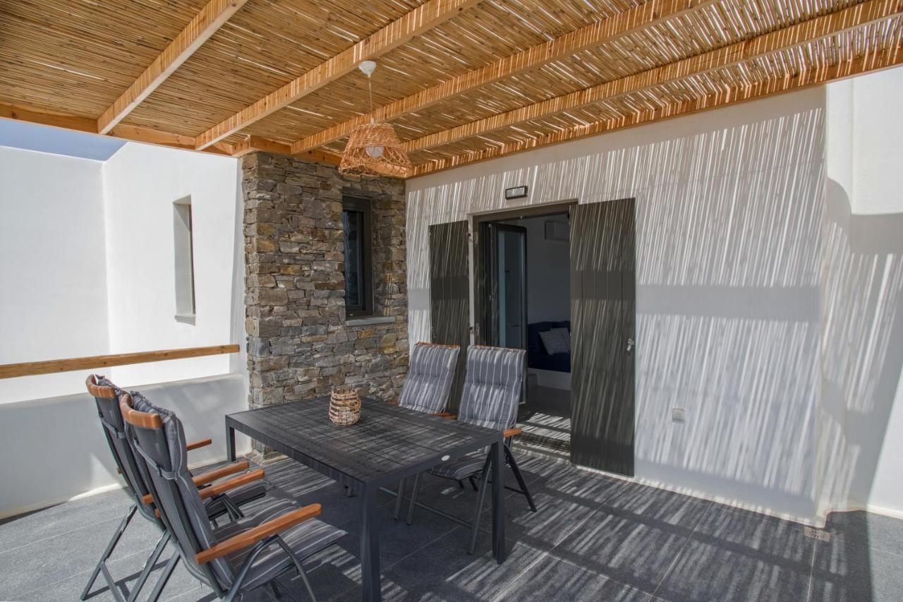 Vastblue Of Paros Aparthotel Ambelas Exterior foto