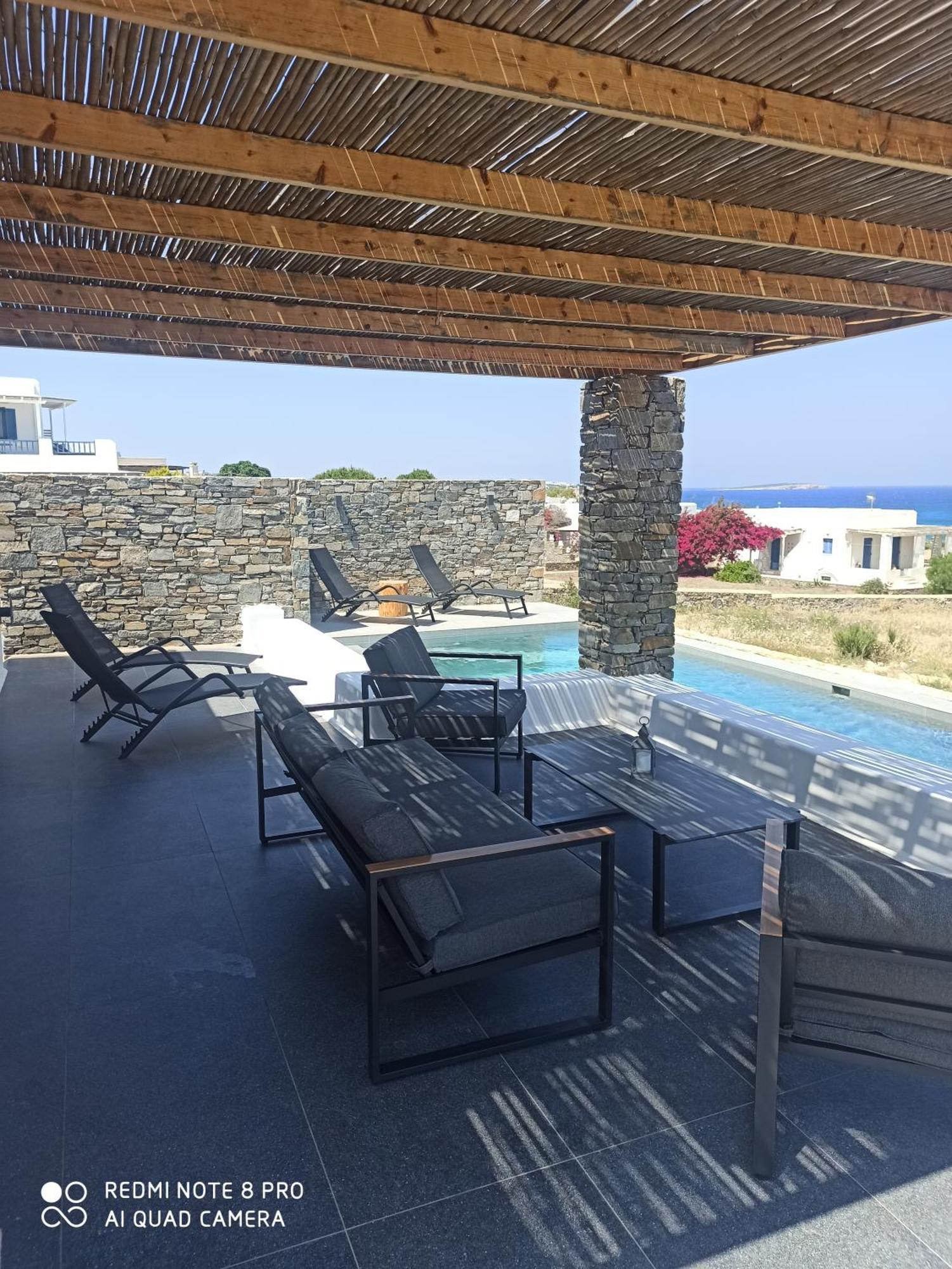 Vastblue Of Paros Aparthotel Ambelas Exterior foto